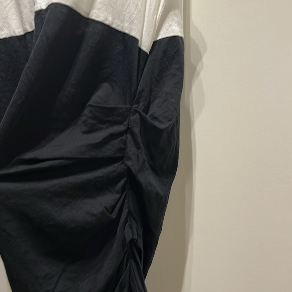 Calvin Klein Split Color Top - image 3